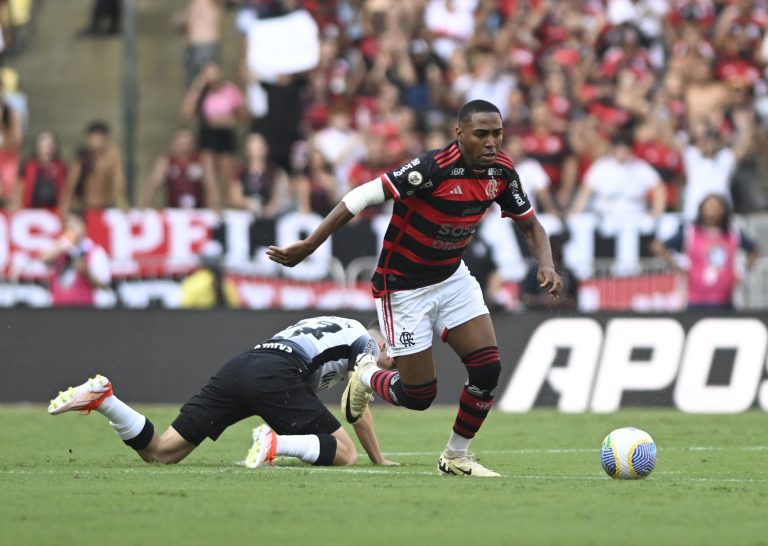 Atuações do Flamengo: Tite vai bem, e Lorran comanda vitória segura contra Corinthians; dê suas notas