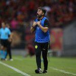 Luizinho Lopes sobre goleada sofrida para o Sport: “Precisamos voltar a vencer o mais rápido possível”