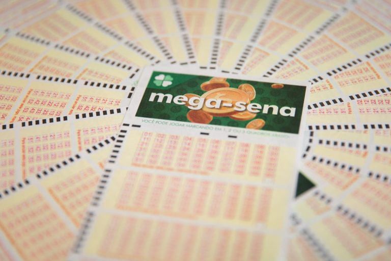 Mega-Sena, concurso 2.737: veja números sorteados